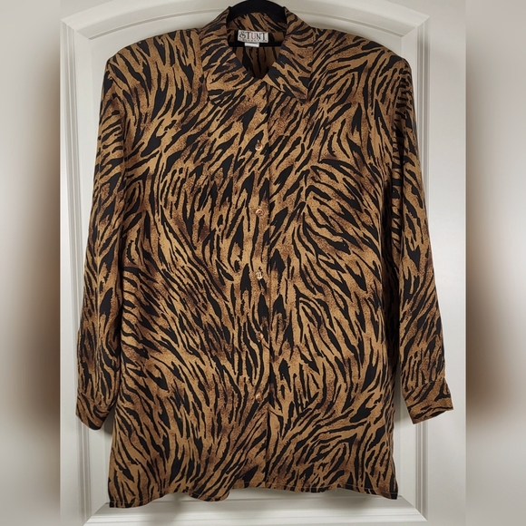 Vintage STUNT Silk Blouse Long Sleeve Button Up Brown Tiger Print Size Small - Picture 6 of 9